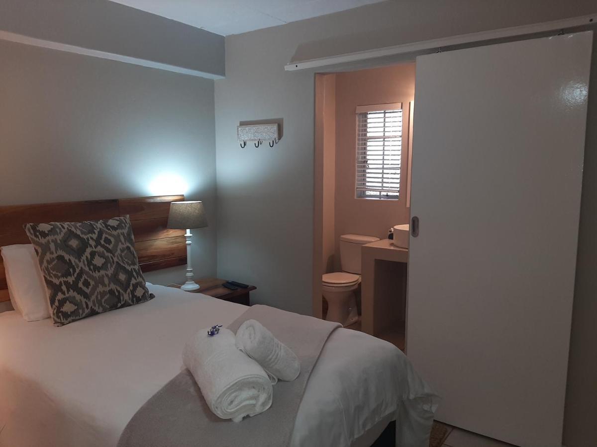 St George'S Guest House ซานีน ภายนอก รูปภาพ