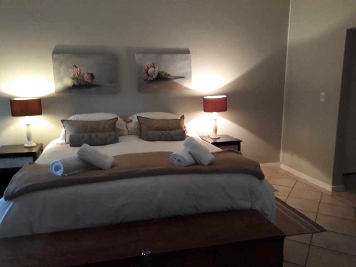 St George'S Guest House ซานีน ภายนอก รูปภาพ